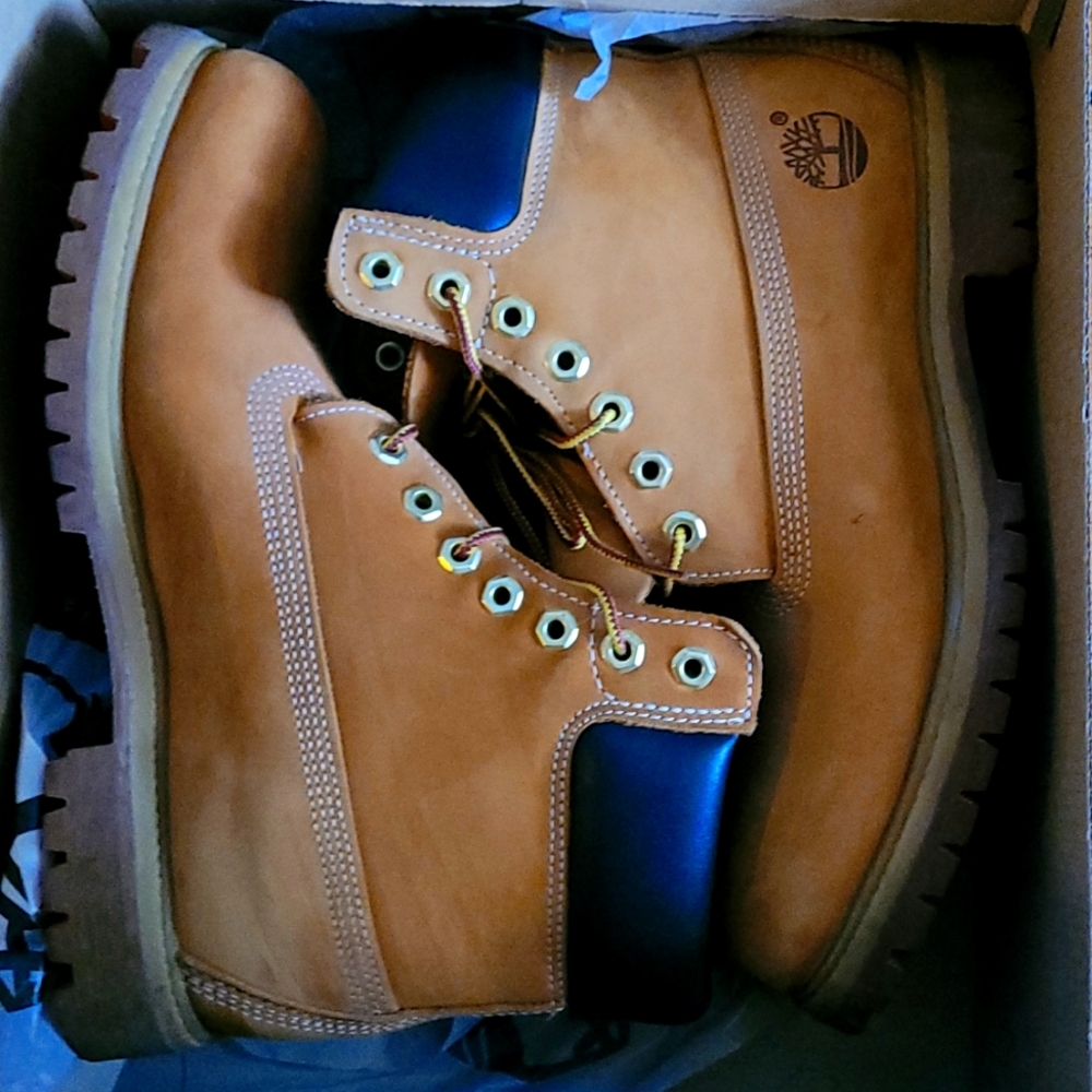Timberland 6" construction boot mens